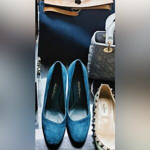 Salvatore Ferragamo Teal Flats
